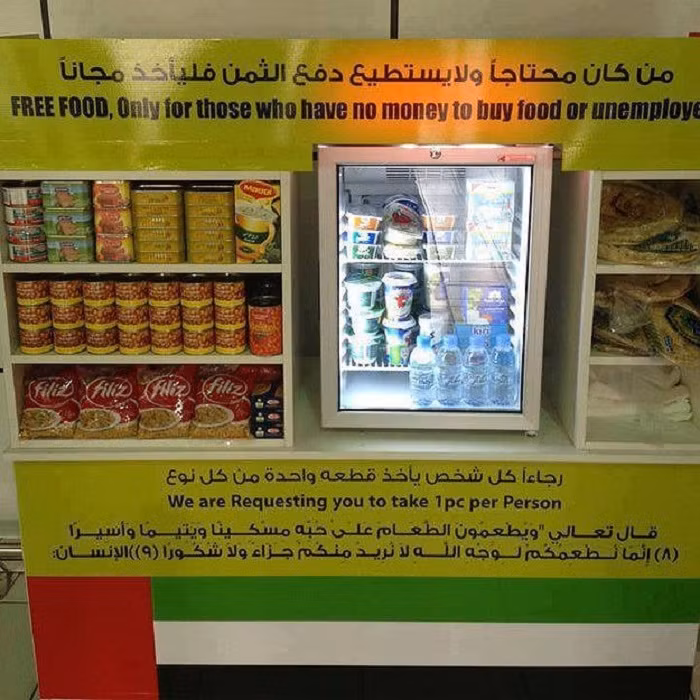 Đồ ăn miễn phí cho người nghèo và những người thất nghiệp.