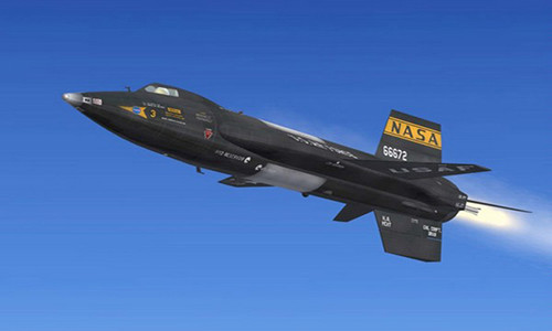 North American X-15 là loại máy bay động cơ rocket của Không quân Mỹ. Với vận tốc 7.274 km/h, không có gì ngạc nhiên khi chiếc máy bay siêu thanh này được xếp vào danh sách máy bay nhanh nhất thế giới.