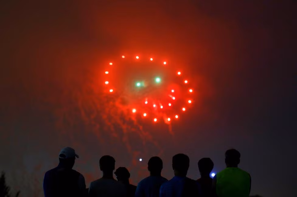 Màn bắn pháo hoa tạo hình mặt cười độc đáo ở National Mall.