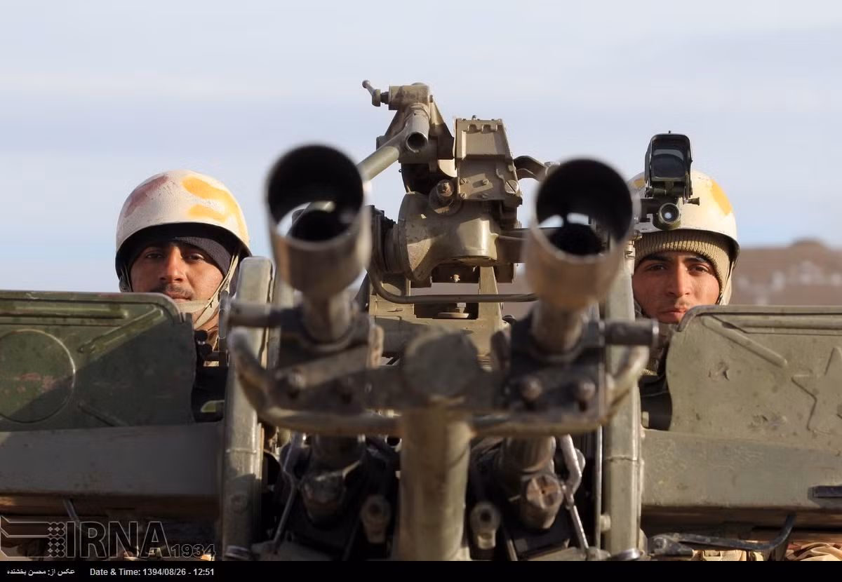 Khẩu đội pháo ZU-23-2 sẵn sàng khai hỏa vào mục tiêu từ điểm cao.