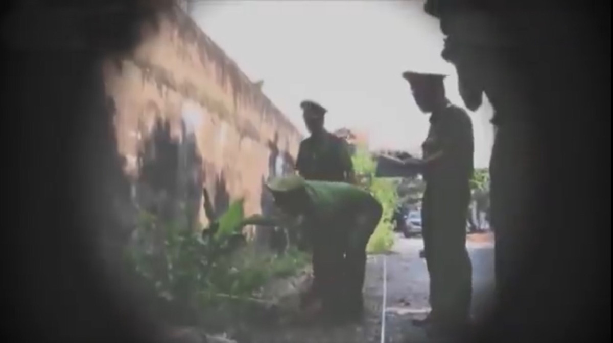 Khoảng 15h ngày 4/7/2016, khi ông Trí vừa ra khỏi chùa Bảo Lộc 1 thuộc phường Thanh Châu, TP. Phủ Lý, tỉnh Hà Nam thì bất ngờ xuất hiện 2 đối tượng đi xe máy mặc áo chống nắng, bịt kín mặt bắn nhiều phát súng về phía nạn nhân rồi lập tức rồ ga bỏ chạy.