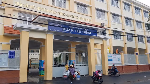 10 tinh, thanh mien hoc phi cho hoc sinh nam hoc moi 2021-2022-Hinh-2