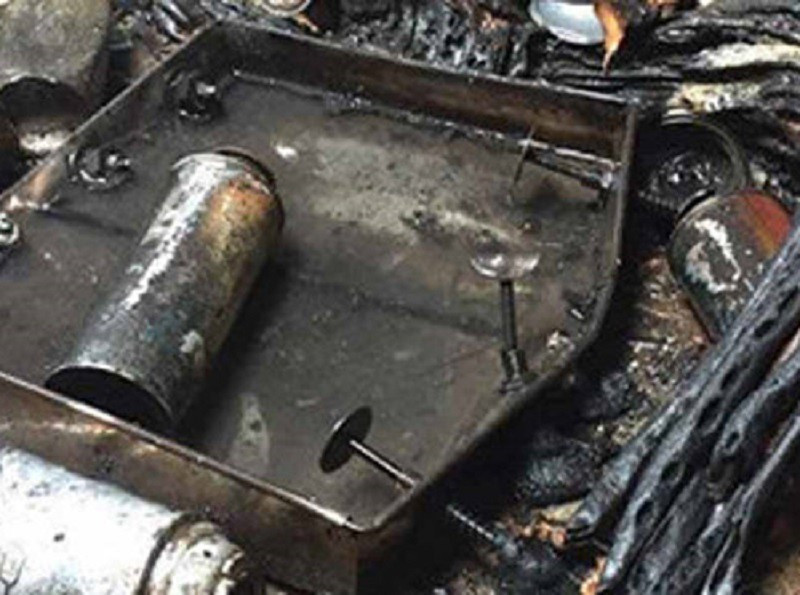  Đốt bình gas mini tự tử: Khoảng 14h30' ngày 4/9, người dân tại khu vực đường Phan Bội Châu, phường An Lạc, thị xã Buôn Hồ (Đắk Lắk) nghe tiếng nổ lớn xuất phát từ căn nhà của anh Huỳnh Ngọc Hoàng (SN 1993) nên chạy đến xem thì phát hiện anh này nằm gục dưới vũng máu. Nguyên nhân ban đầu được xác định do Hoàng có mâu thuẫn với vợ nên đốt bình gas tự tử, dẫn đến bị bỏng nặng.