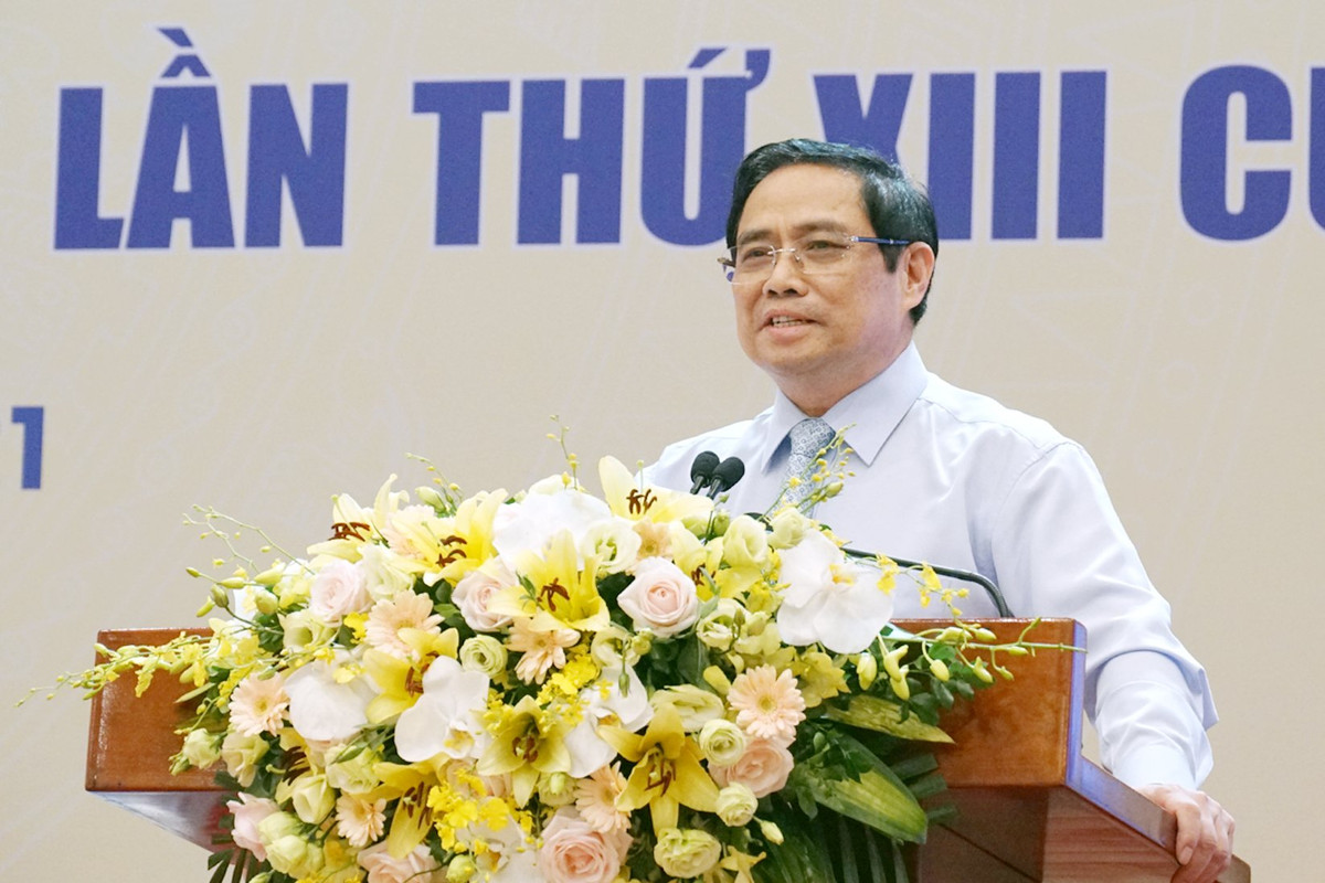 Ngoài những chỉ đạo quan trọng, Thủ tướng cũng gợi mở đặt hàng các nhà khoa học, các cơ quan nghiên cứu một số vấn đề mang tính chiến lược của đất nước như: tổ chức tổng kết thực tiễn, bổ sung lý luận về “xây dựng nền dân chủ xã hội chủ nghĩa”, “xây dựng Nhà nước pháp quyền xã hội chủ nghĩa”, “xây dựng nền kinh tế thị trường xã hội chủ nghĩa”... Đặc biệt là những vấn đề cấp bách, bất ngờ trước mắt như phòng, chống COVID-19, phát triển vắc xin, công nghiệp dược...