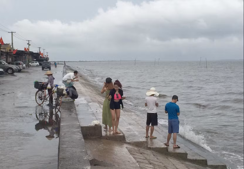 Nhin lai hinh anh “thien duong mai dam” Quat Lam truoc khi bi 