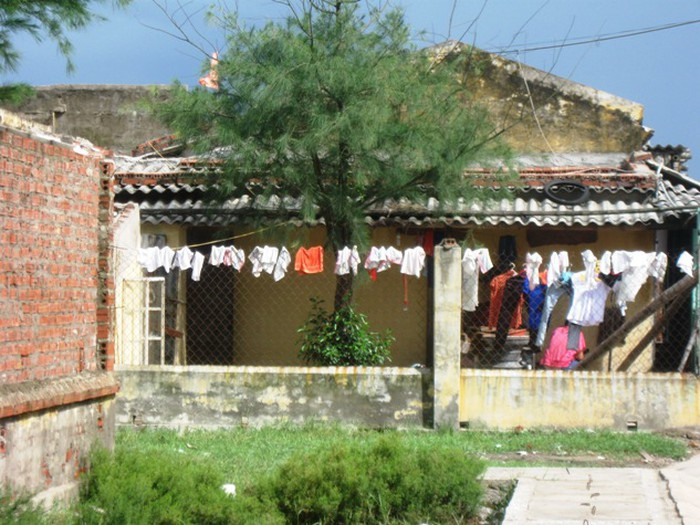 Những khu nhà ở tập trung gái mại dâm sau giờ "lao động" xuyên đêm.