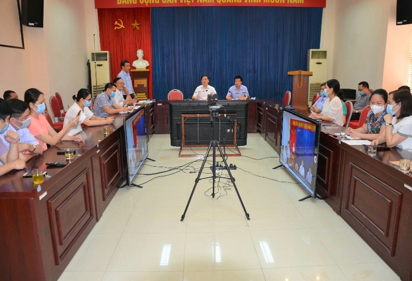 Tong ket cong tac to chuc Hoi nghi Tri thuc Khoa hoc & cong nghe Viet Nam trien khai Nghi quyet XIII cua Dang