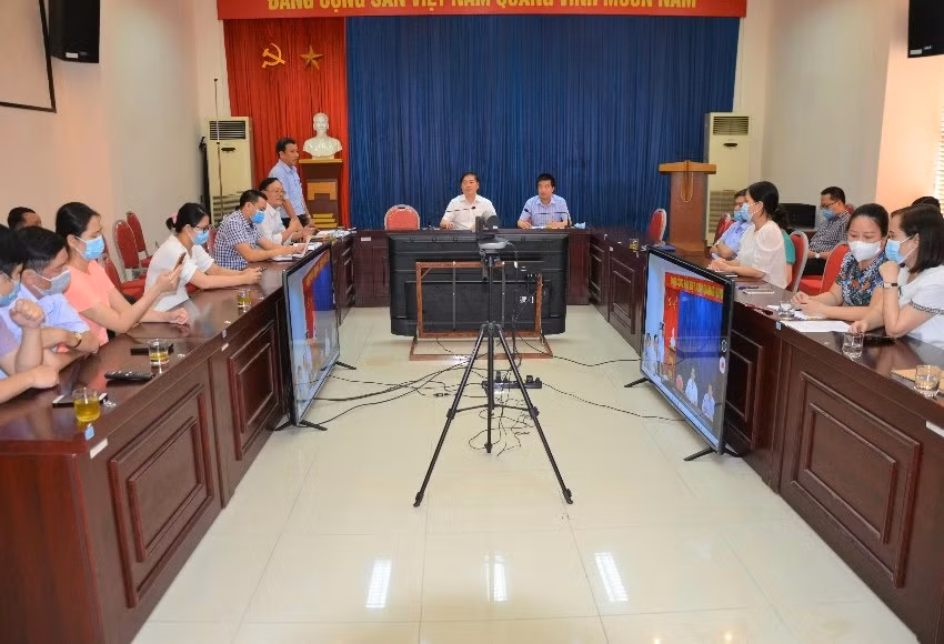 Tong ket cong tac to chuc Hoi nghi Tri thuc Khoa hoc & cong nghe Viet Nam trien khai Nghi quyet XIII cua Dang