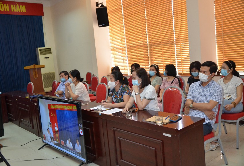 Tong ket cong tac to chuc Hoi nghi Tri thuc Khoa hoc & cong nghe Viet Nam trien khai Nghi quyet XIII cua Dang-Hinh-5