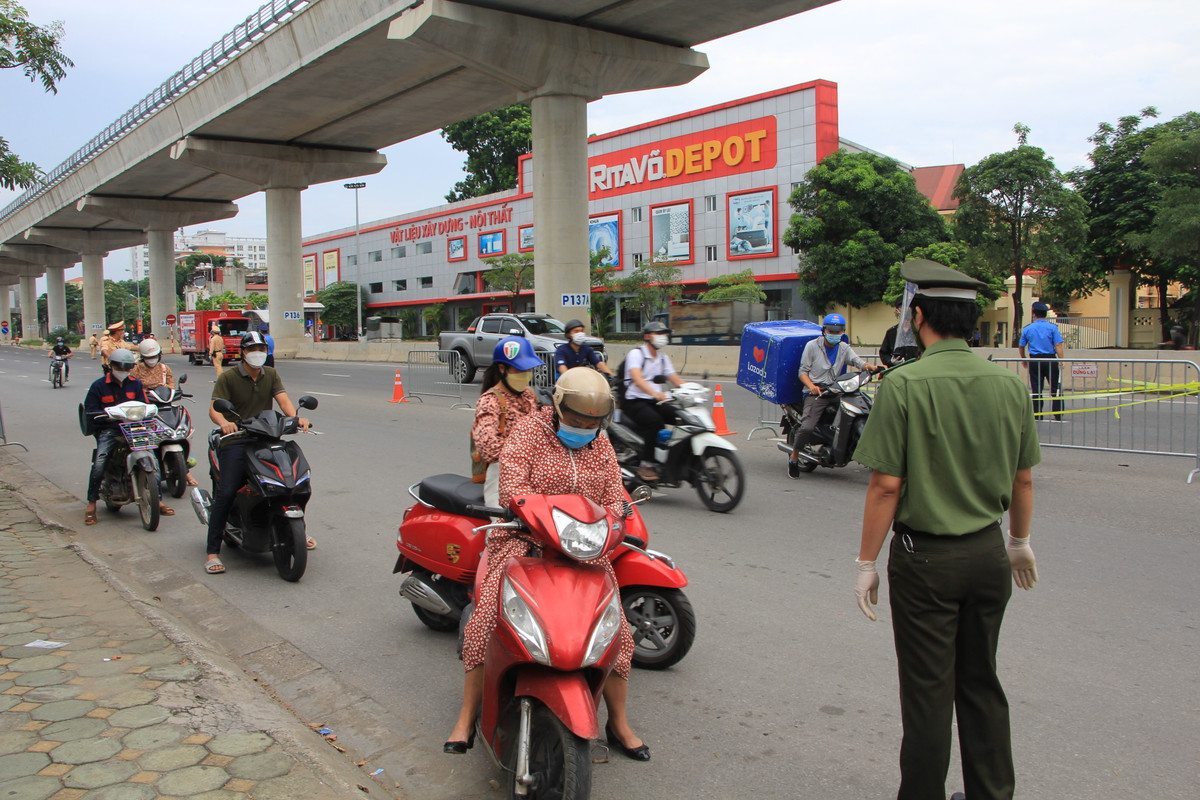 Ha Noi bo giay di duong, khong phat sinh them thu tuc hanh chinh