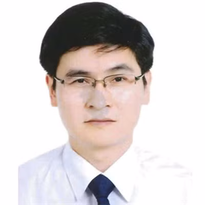 Ông Thịnh sinh ngày: 22/4/1971; Quê quán: xã Viên Nội, huyện Ứng Hòa, thành phố Hà Nội; Dân tộc: Kinh; Trình độ chuyên môn: Tiến sĩ Kinh tế, Kỹ sư Công nghệ dệt kim.