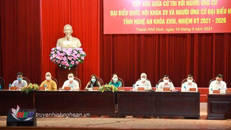 Ông Trần Nhật Minh hiện là Phó Chánh Văn phòng phụ trách, Chủ tịch Công đoàn Văn phòng Đoàn ĐBQH tỉnh Nghệ An.