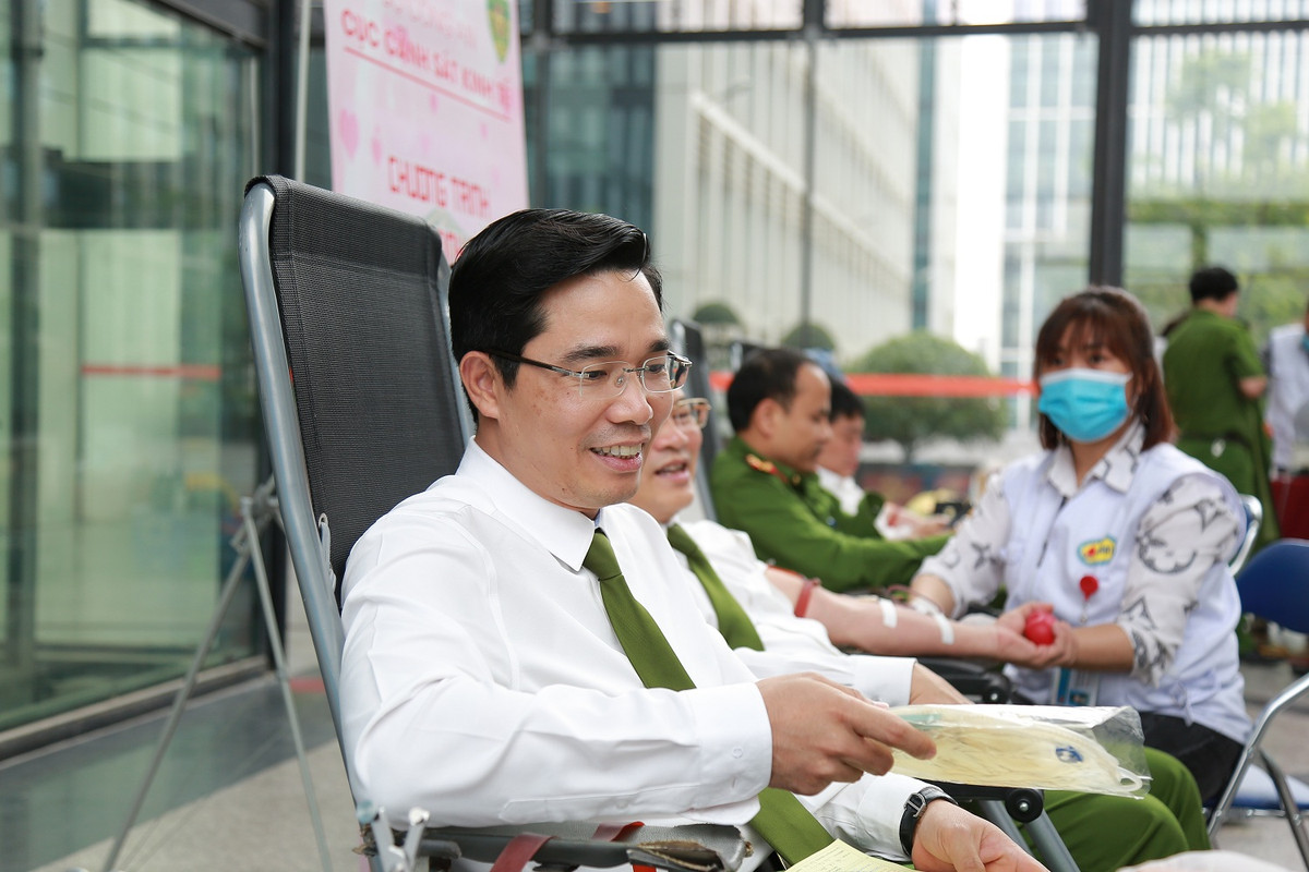 Nhận thức sâu sắc rằng đây là vinh dự đối với cá nhân, đồng thời cũng là nhiệm vụ, trách nhiệm nặng nề, thượng tá Trần Văn Phúc nguyện sẽ nỗ lực, tiếp tục học hỏi cầu thị, tận tâm, tận lực, đem hết khả năng, trí tuệ và tâm sức của mình, chung sức đồng lòng cùng tập thể Ban Thường vụ Đảng uỷ, lãnh đạo Công an tỉnh Thái Bình xây dựng lực lượng trong sạch, vững mạnh...