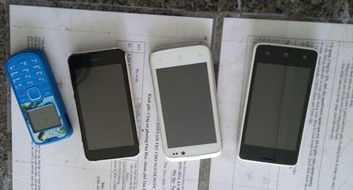 Hiep si SBC Sai Gon bat 2 ten trom nghien ma tuy-Hinh-2