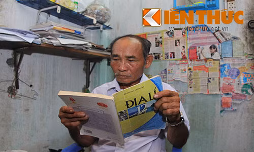 Thi sinh 60 tuoi thi THPT Quoc gia voi uoc mo lam bao-Hinh-3