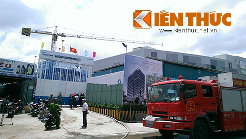 Sap gian giao kinh hoang o Sai Gon, nhieu nguoi bi vui lap*-Hinh-2