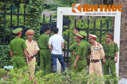 Lãnh đạo Bộ Công an khẳng định, nhiều dấu vân tay trên tường không phải là của hung thủ mà của người sửa điện, thợ sơn tường.