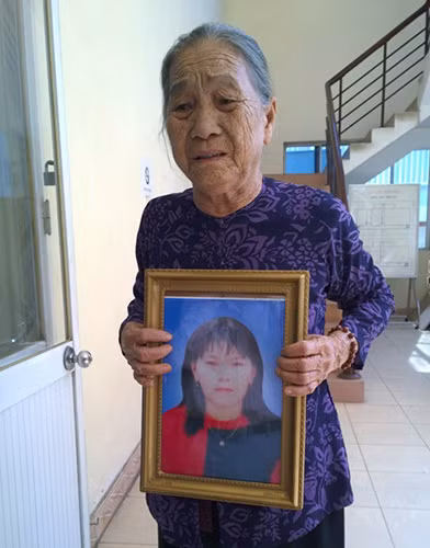 Gã trai 16 tuổi hiếp dâm xác chết ở nghĩa địa - Hình 2 Ga trai 16 tuoi hiep dam xac chet o nghia dia-Hinh-2