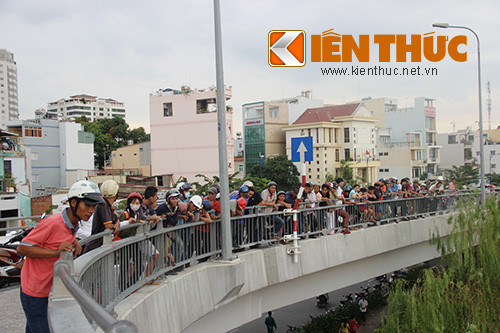 Xuong song “giai nhiet sau chau nhau, mot nguoi chet duoi-Hinh-3