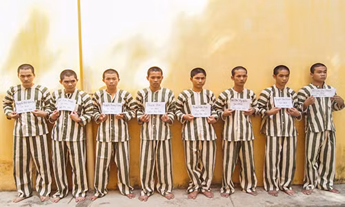 Bat bang cuop thuong xuyen “san” cac cap tinh nhan