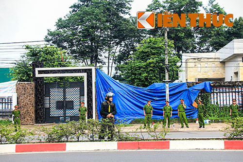 Dang thuc nghiem hien truong vu tham sat o Binh Phuoc-Hinh-2