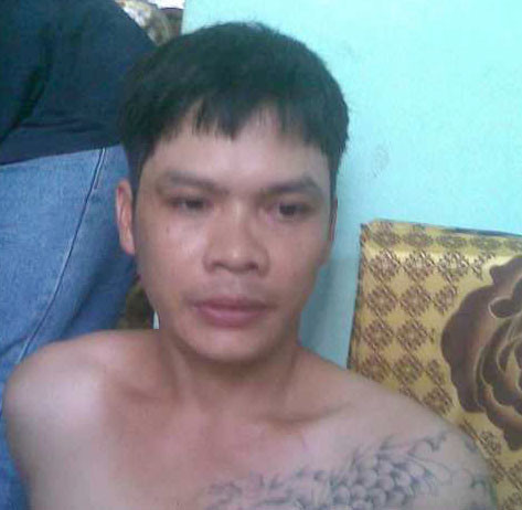 Cảnh sát tóm gọn “đầu nậu” ma túy tại phòng trọ Canh sat tom gon “dau nau” ma tuy tai phong tro