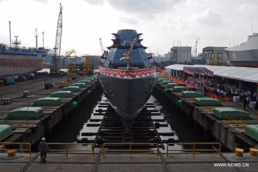 Phía Singapore dự kiến sẽ đóng 5 tàu tuần tra loại này. Hiện tại đã có ba chiếc đã được hạ thủy và còn hai chiếc khác đang trong quá trình đóng mới là RSS Justice và RSS Indomitable dự kiến cũng sẽ được hạ thủy trong năm nay hoặc đầu năm sau. Nguồn ảnh: News.