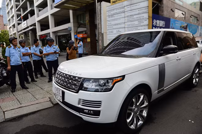 Den luot Chu tich phuong Ben Nghe bi ong Doan Ngoc Hai de xuat ha chuc-Hinh-2