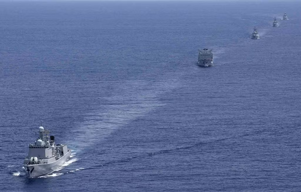 Tuy vậy, khác với Hạm đội Nam Hải hay Đông Hải, Hạm đội Bắc Hải lại có kinh nghiệm thực chiến trên biển khá ít và chưa từng tham gia các chiến dịch với quy mô lớn trên biển của Hải quân Trung Quốc, bên cạnh đó họ còn được trang bị yếu kém hơn hẳn hai hạm đội còn lại. Nguồn ảnh: Chinese.