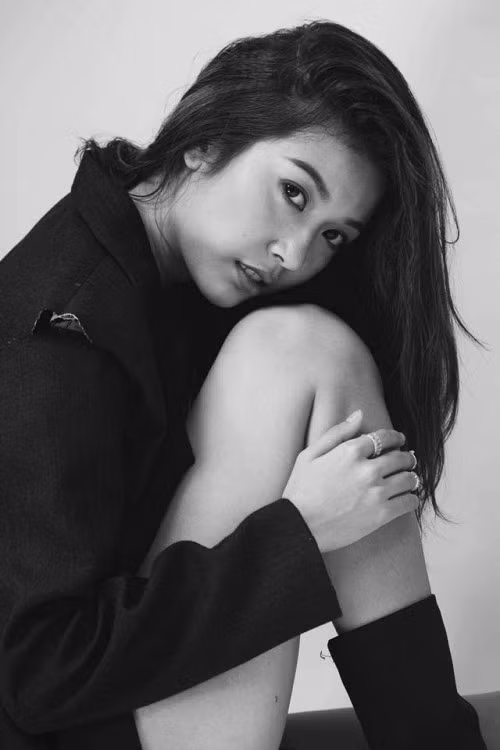 Hau chia tay, Thuy Van am chi nguoi cu khong xung dang?-Hinh-2