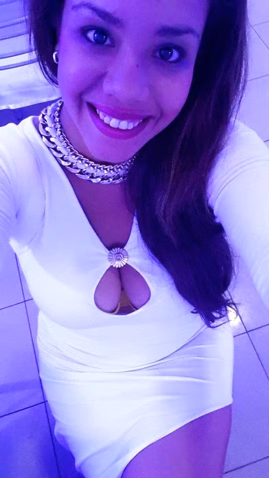 Sự việc Mirella Paz Baylon lọt vào top 10 thí sinh được lọt vào vòng trong cuộc thi HH Hoàn vũ Peru đang thu hút được sự quan tâm lớn từ phía dư luận. Có rất nhiều ý kiến được nêu ra bàn luận, tranh cãi về sự lựa chọn của Ban giám khảo.