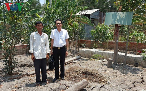 Chu lo dat quan Xin Chao xay dung choi nuoi vit bi khoi to-Hinh-2