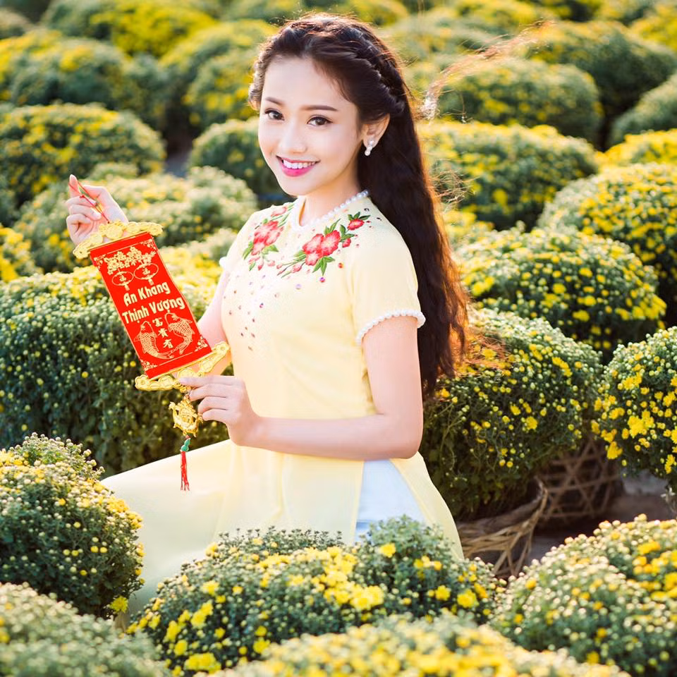 Thúy Vi tiết lộ cô rất hài lòng với diện mạo hiện tại của mình, đặc biệt là sau khi thực hiện lần chỉnh sửa răng vừa qua.