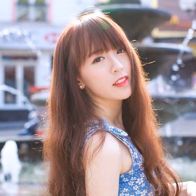 Nét hồn nhiên, trong sáng giúp Phương Vũ hạ gục nhiều trái tim bao người.