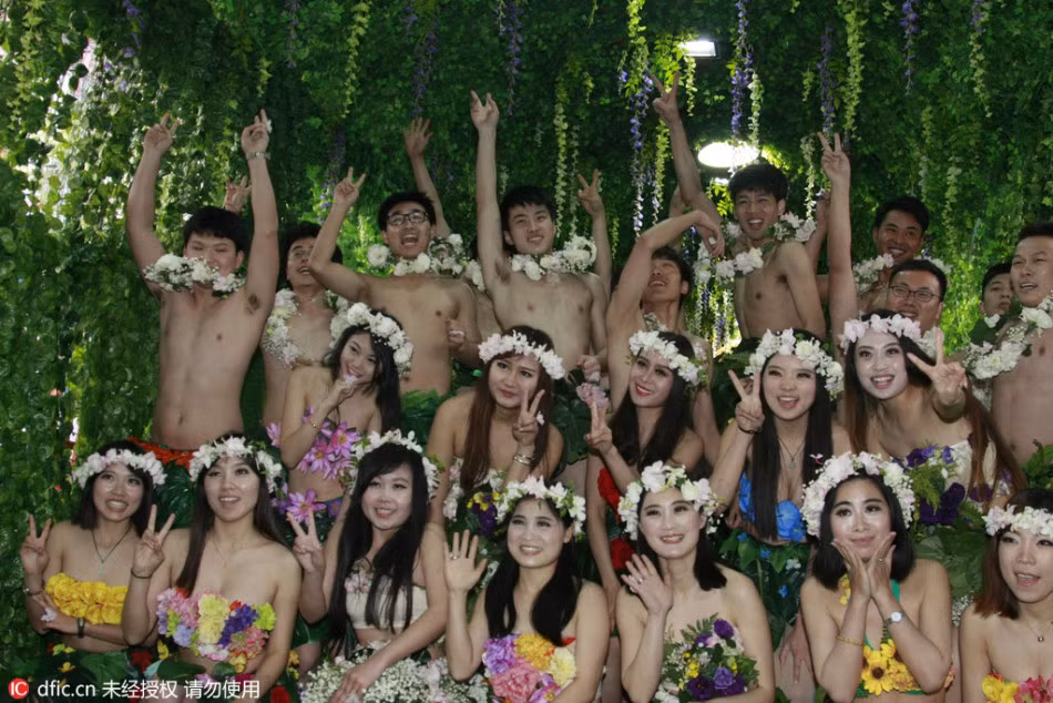 Đám cưới diễn ra ấm cúng và giản dị, tuy nhiên đây chỉ mới là sự bắt đầu cho cuộc hành trình gian nan chinh phục đỉnh núi hôn nhân. Hàng ngàn lời chúc của mọi người gửi đến họ và mong rằng sau này họ sẽ sống bên nhau đến bách niên giai lão.