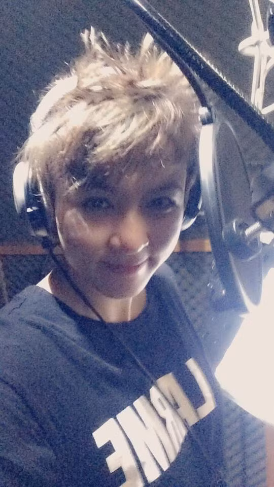 Diện mạo mới đã mang lại khá nhiều thành công trong con đường âm nhạc mà Hoa Di Linh đang theo đuổi. Hiện nay, diễn viên Hà Thành đã được khán giả quen thuộc với hình ảnh của cô ca sỹ thực sự, không còn là nữ diễn viên như xưa.