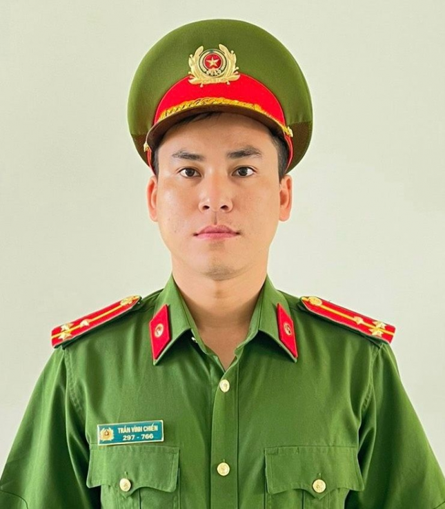 Dai uy Tran Vinh Chien, “khac tinh” cua toi pham ma tuy-Hinh-2