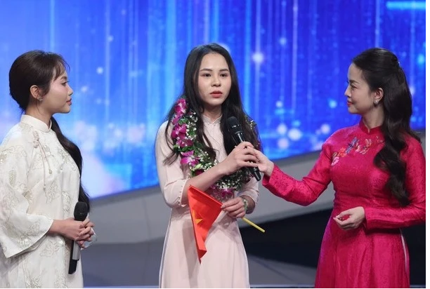 Xa thu tre Trinh Thu Vinh: Giac mo vuon toi dinh cao the gioi