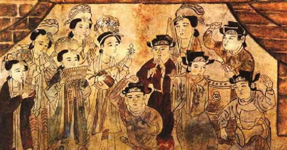 Để tìm ra câu trả lời chính xác, các chuyên gia tiến hành kiểm tra tỉ mỉ từng bộ hài cốt để xác định thời gian tử vong, nguyên nhân cái chết...