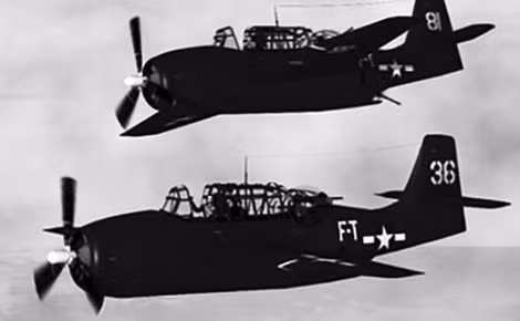 Trong giai đoạn đầu cuộc diễn tập, mọi thứ diễn ra suôn sẻ. 5 máy bay thuộc Phi đội 19 thả bom xuống 2 khu vực mục tiêu đúng như kế hoạch đề ra trước đó.