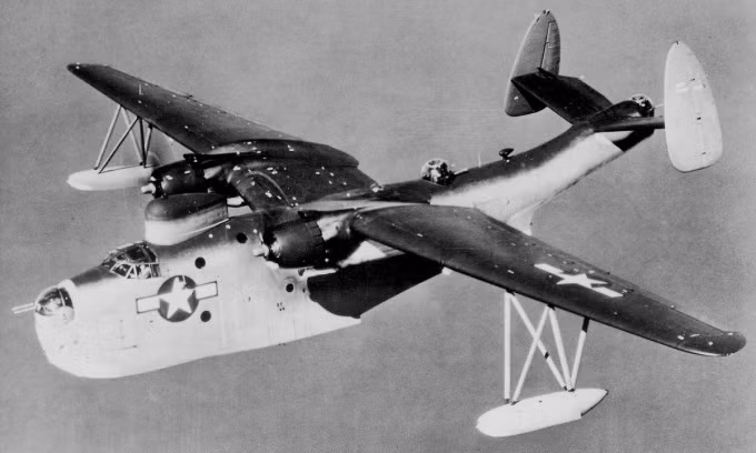 Sau khi xác nhận Phi đội số 19 mất tích, hải quân Mỹ triển khai lực lượng tìm kiếm cứu hộ với sự tham gia của 2 thủy phi cơ PBM Mariner. Tuy nhiên, một chiếc PBM Mariner với 13 thành viên cũng mất tích bí ẩn khi tìm kiếm 5 máy bay trên.