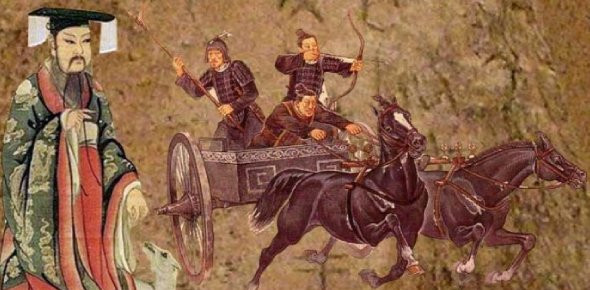 Theo các sử liệu về cuộc đời Á Trường, bàn tay phải bằng đồng trên là một món đồ hiến tế dùng trong tang lễ của vị tướng này. Khi còn sống, ông từng chinh chiến nhiều nơi và lập được công lao lớn. Trong một trận chiến, ông bị kẻ địch chém đứt lìa một cánh tay.