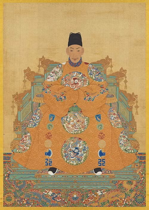 Trong suốt 48 năm trị vì đất nước, Minh Thần Tông triển khai nhiều chính sách hiệu quả giúp người dân sống trong thời kỳ thái bình và thịnh vượng.