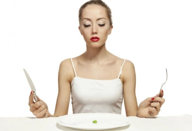 5 thói quen nhỏ vô tình dẫn đến vô sinh, hiếm muộn ở nữ giới 5 thoi quen nho vo tinh dan den vo sinh, hiem muon o nu gioi