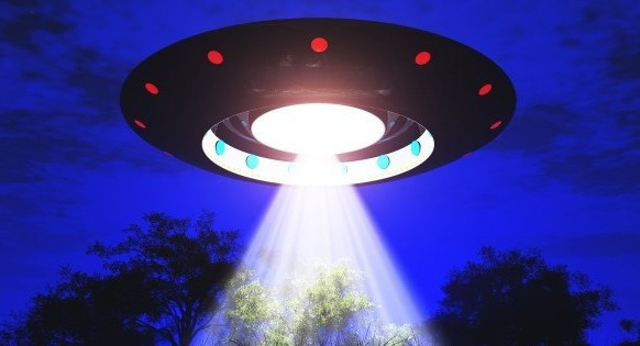 Về sau, ông Hanson và con trai có vài lần nhìn thấy UFO. Trong số này có việc 2 cha con đã trông thấy 2 quả cầu khổng lồ xuất hiện trên bầu trời Alvechurch, Worcestershire.
