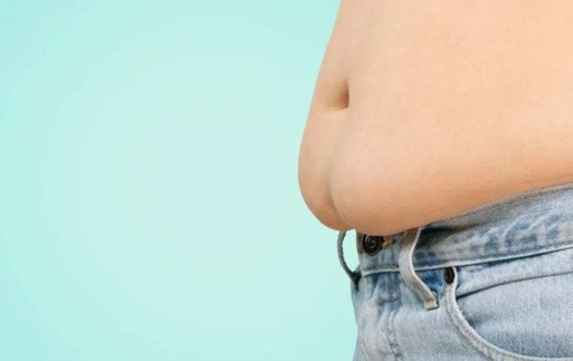 Nguoi doan tho thuong co xu huong 2 to, 2 nho, 2 cung