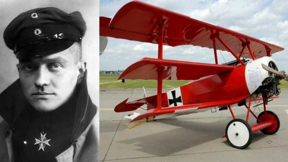 Tháng 1/1917, Richthofen được giao quyền chỉ huy phi đội máy bay chiến đấu được gọi là Jasta 11. Trong số các thành viên do ông chỉ huy có người em trai Lothar von Richthofen.