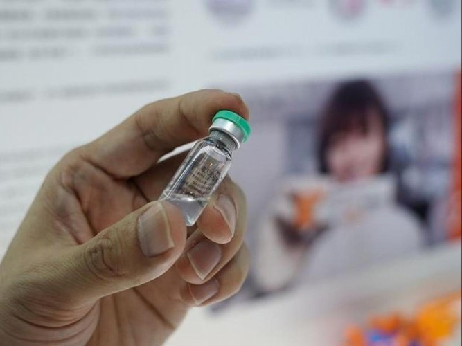 May mắn là sau khi bị tiêm nhầm vắc xin COVID-19, Colette không gặp phải bất cứ tác dụng phụ nào. Trước sự cố này, người phát ngôn của Walgreens là Phil Caruso cho hay những sai lầm thế này là "cực kỳ hiếm gặp" và khẳng định ưu tiên hàng đầu của công ty là sự an toàn của đối tượng tiêm.