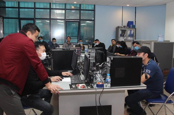 Bắt Cục trưởng Cục Đăng kiểm Việt Nam Đặng Việt Hà Bat Cuc truong Cuc Dang kiem Viet Nam Dang Viet Ha