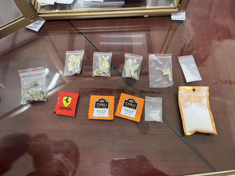 Tang tru trai phep 29,93g ma tuy, Tuan Saker doi mat muc an nao?-Hinh-2